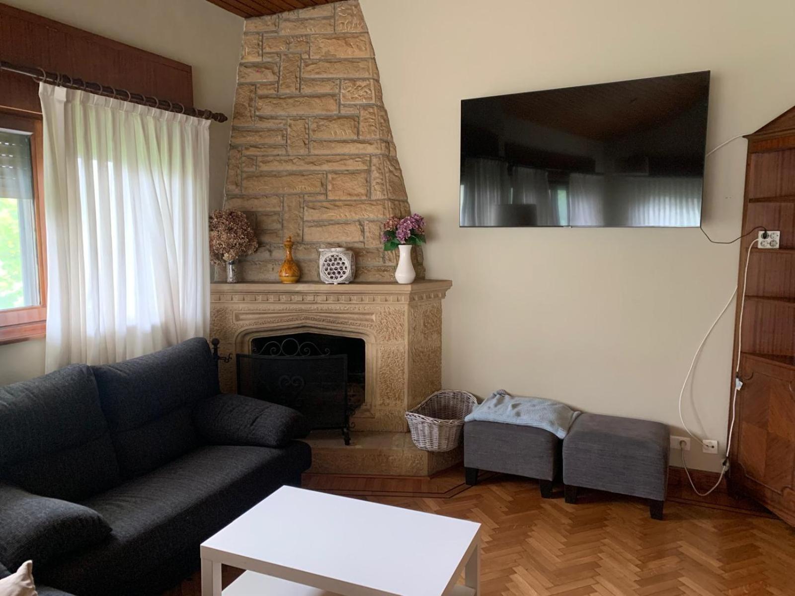Aloka Rooms Sopela Bagian luar foto