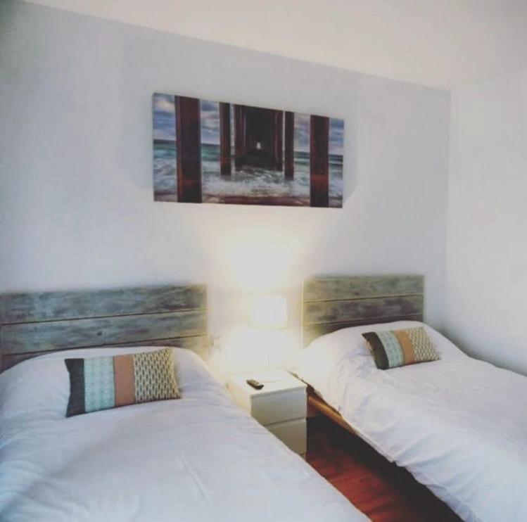 Aloka Rooms Sopela Bagian luar foto